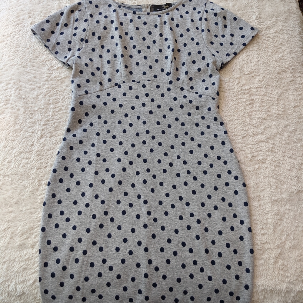 Cute grey and navy blue dot dress. Just above knee